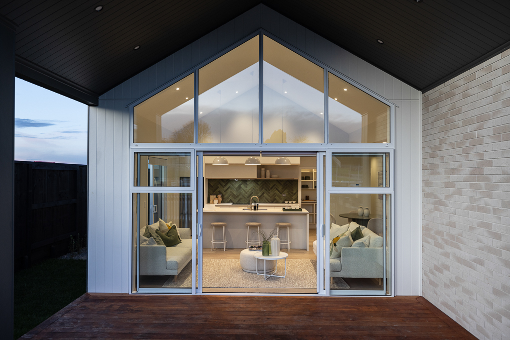  Generation Homes Exteriors Custom Greenhill Park 24 Earp Crescent Chartwell Hamilton exterior 66 