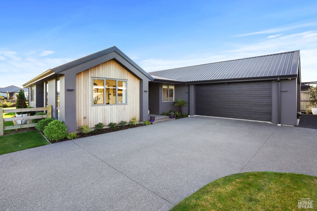  Generation Homes Pukekohe Valleys - premium living with space to move! Lincoln exterior 