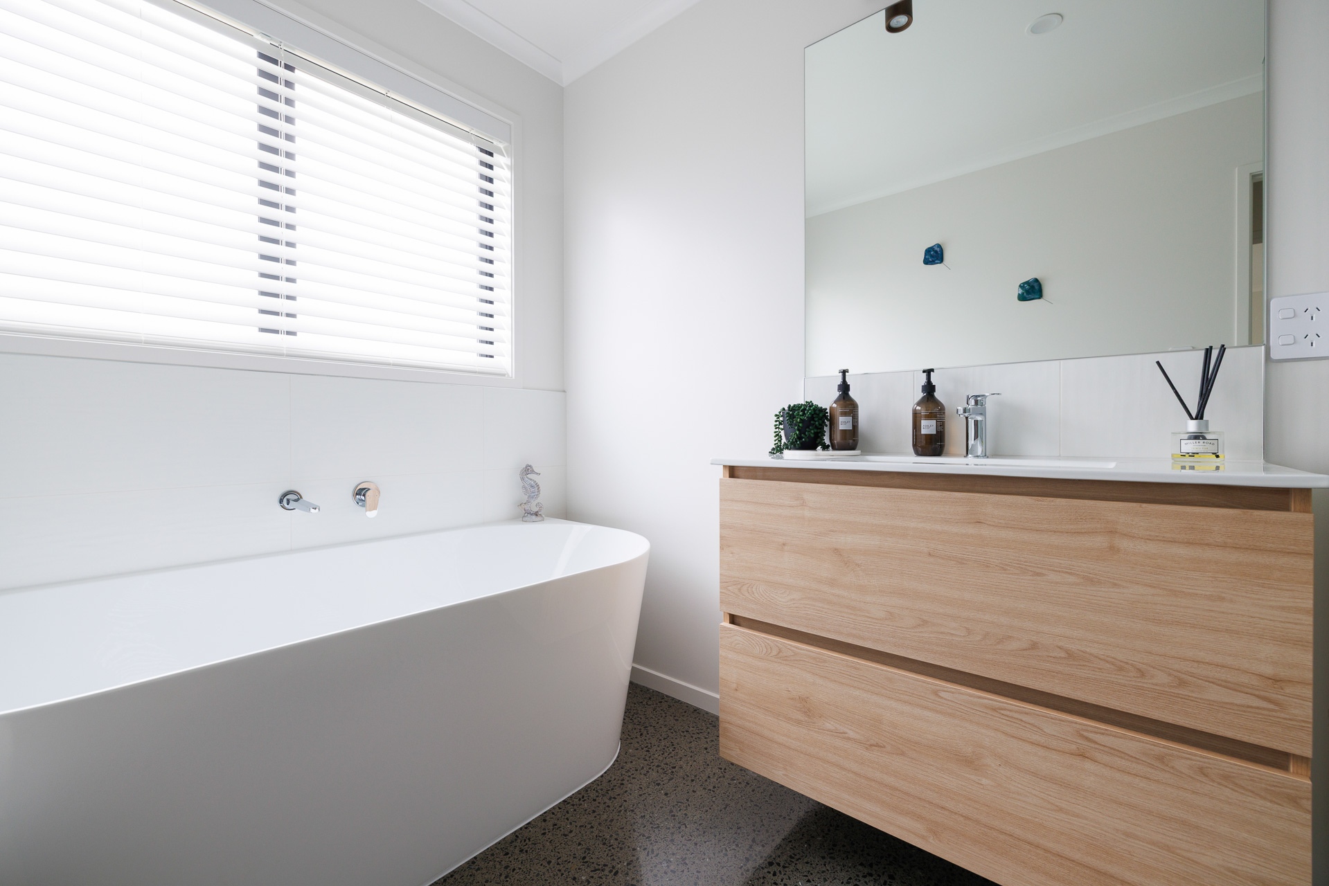  Generation Homes Fixed Build time, Fixed Price Custom Coatesville 44 Kitemaunga Avenue Whangārei bathroom 6 