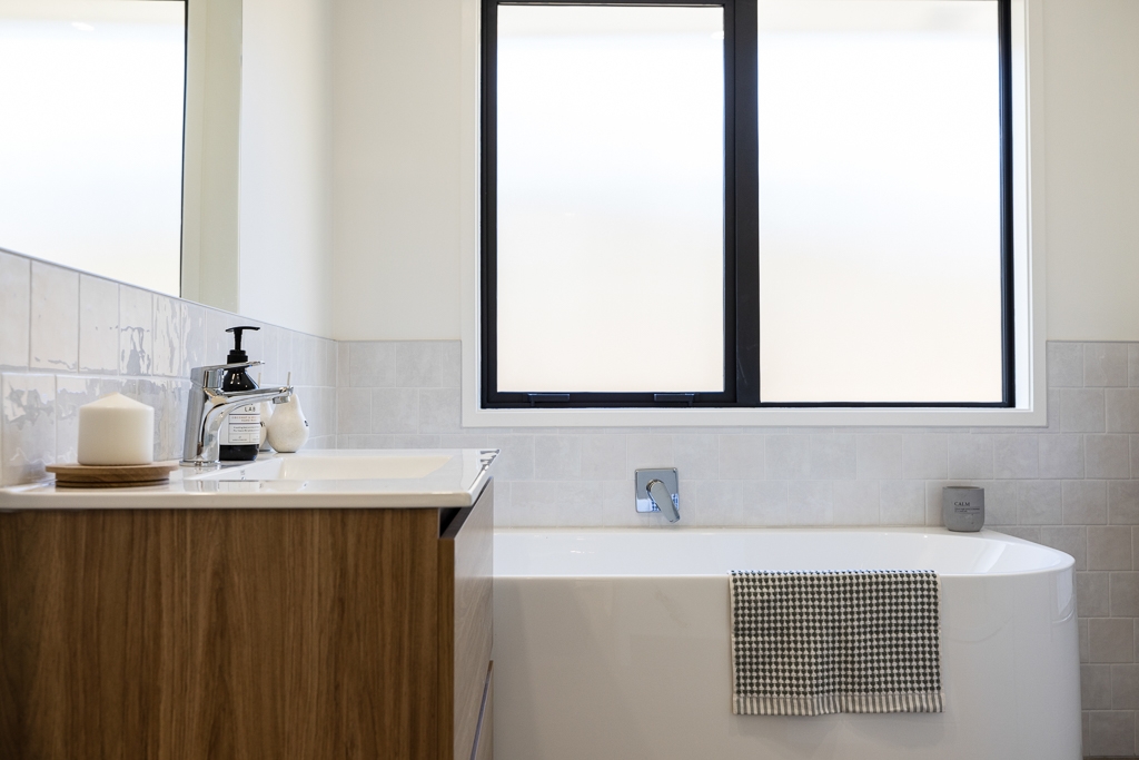  Generation Homes Space, Style & Coastal Living in Golden Sands Panui 1 Panui Avenue Parkview Helensville Auckland North bathroom 1 