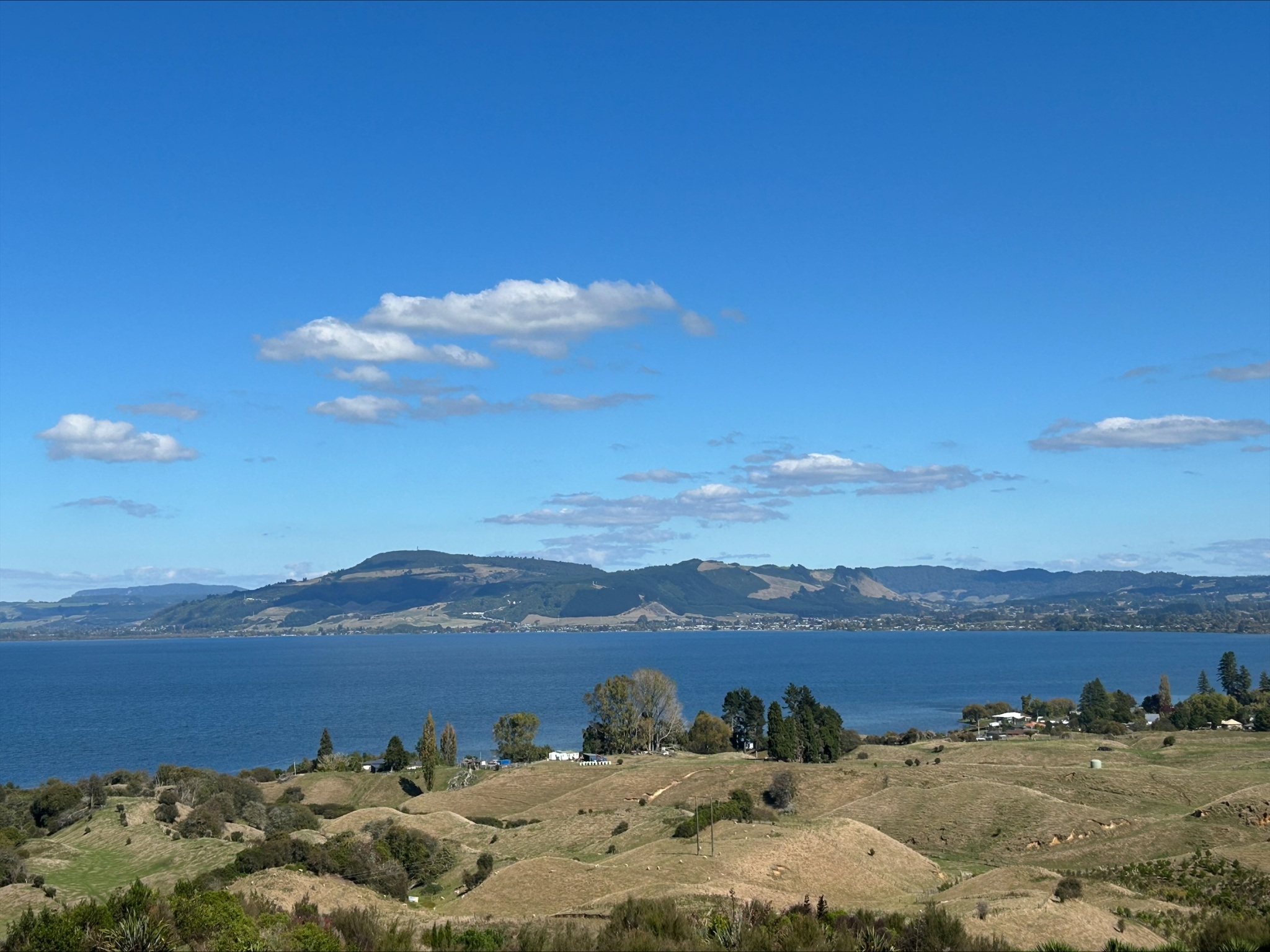  Generation Homes 180 DEGREE PANORAMIC VIEWS OF ROTORUA – HAS TO BE SEEN TO BE BELIEVED! THE KAMAKA Processed B11 F0817 33 EF 40 CB 8 E0 F 15 A3110 BD5 B1 
