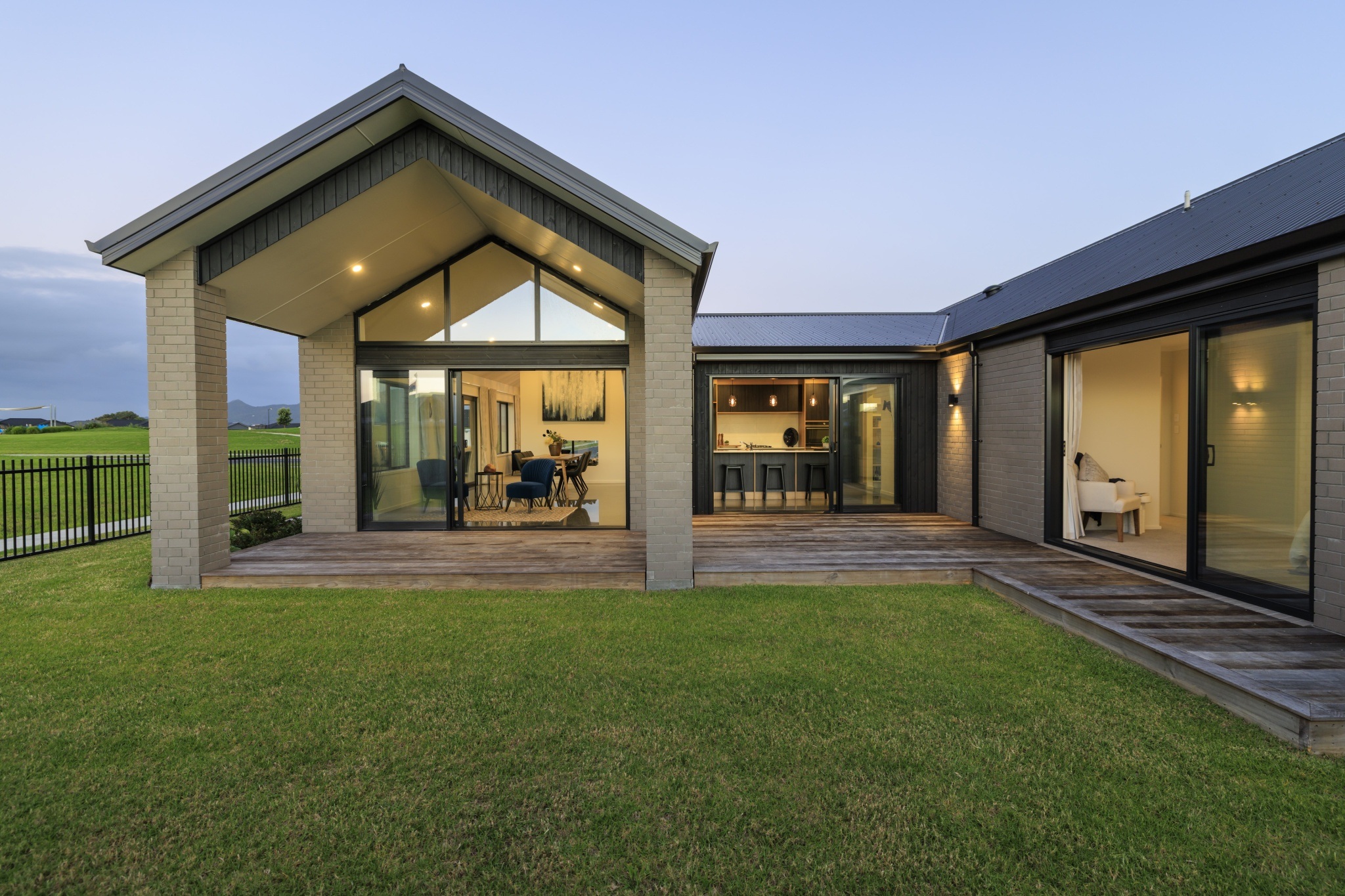  Generation Homes Luxury Lifestyle Home & Land – 1.88ha in Kauri The Landing Show Home Dusk 17 