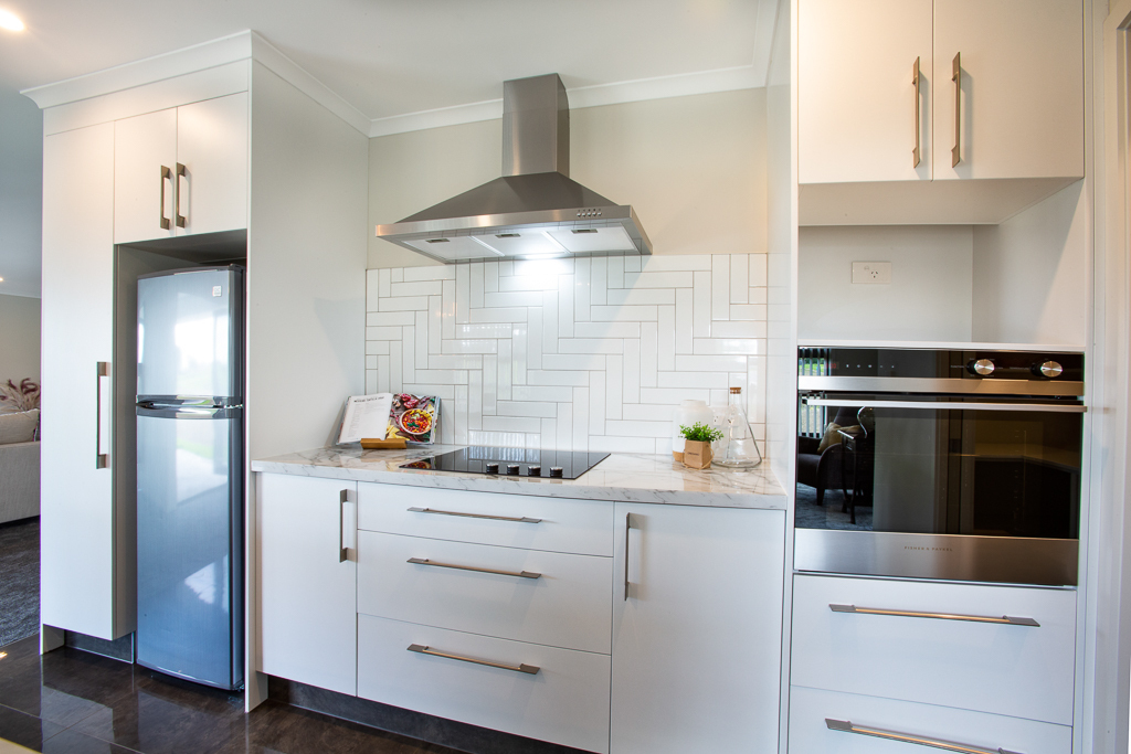  Generation Homes Cosgrove Il 14616 Custom Carlisle Fairview Estate Sharp Rd Katikati kitchen4 