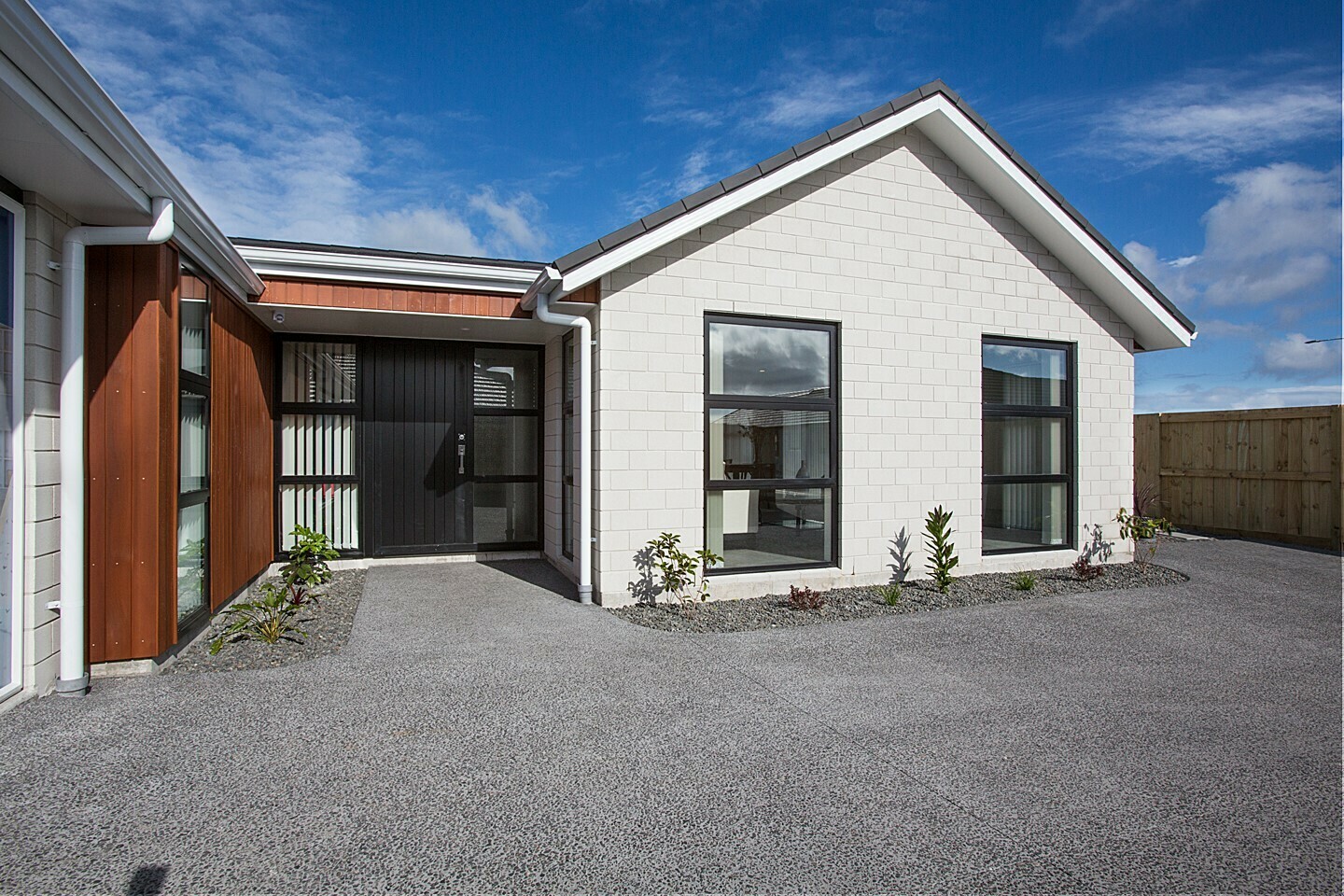  Generation Homes Waikare House Only Il 4948 Waikare Plan Entrance 
