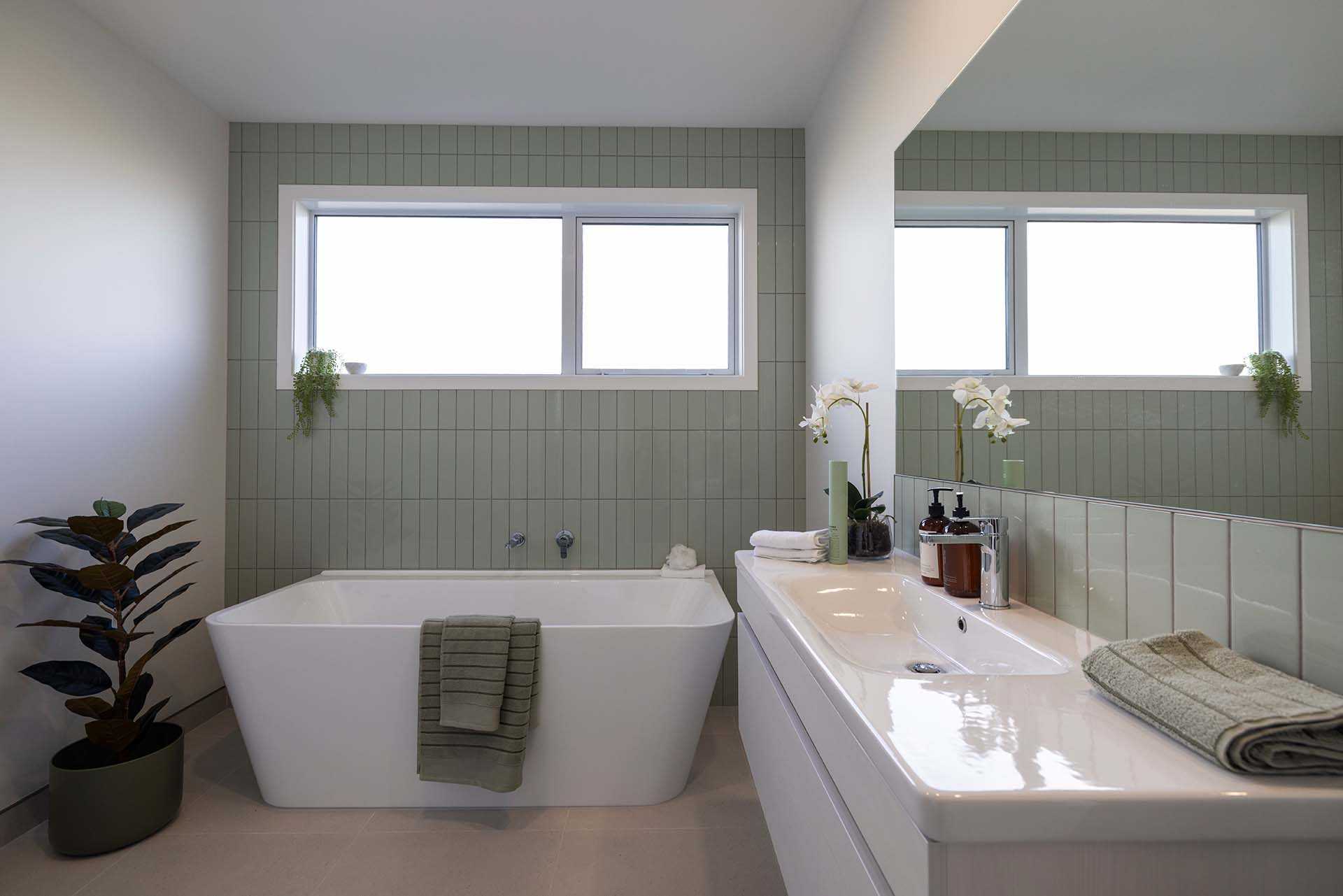  Generation Homes Stirling Generation Homes Bathroom splashback 