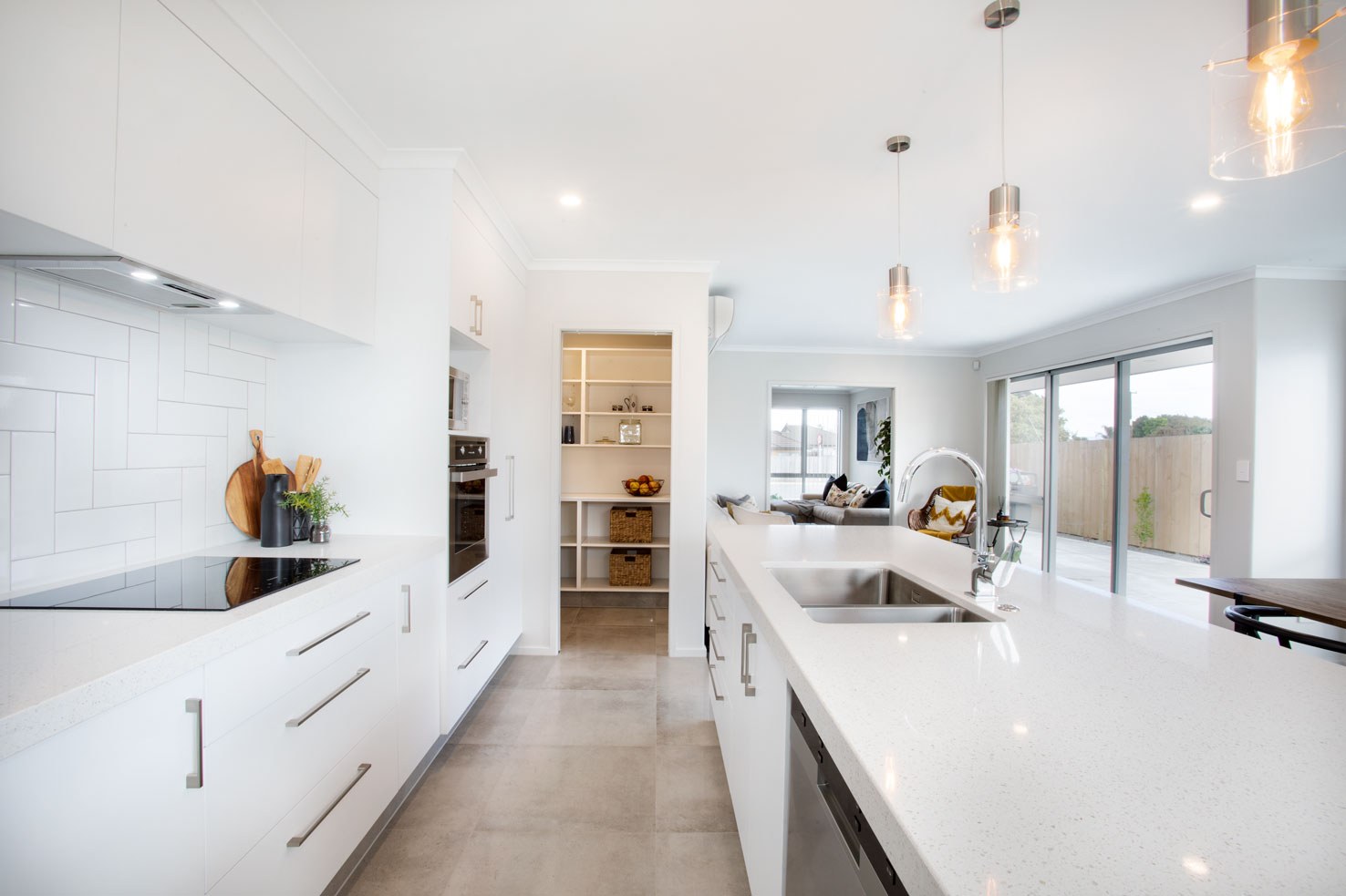  Generation Homes Sando R4 A0561 