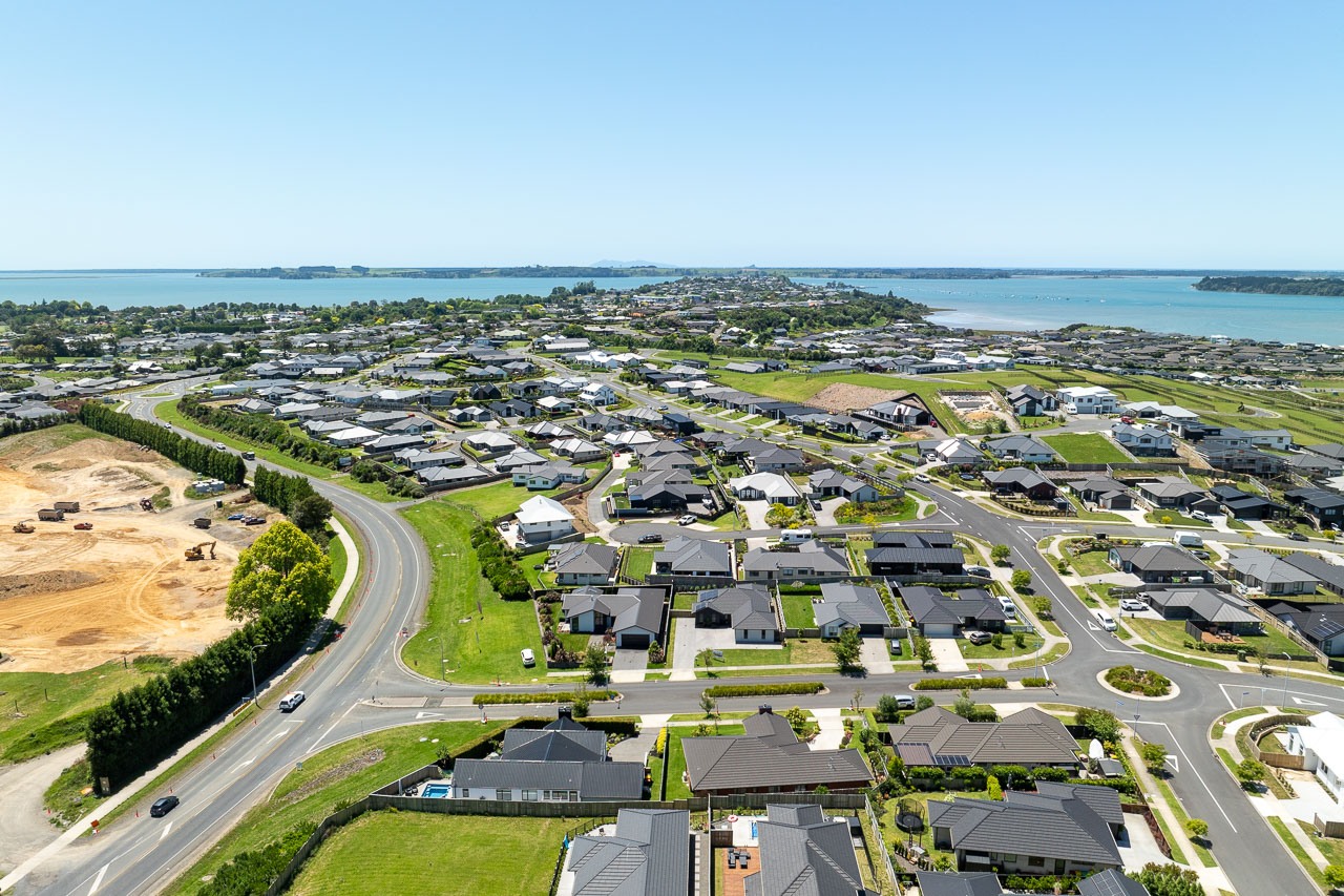  Generation Homes Te Awanui Waters, Omokoroa, Tauranga Medland 4 Flounder Drive Omokoroa Bay of Plenty November 2024 171 