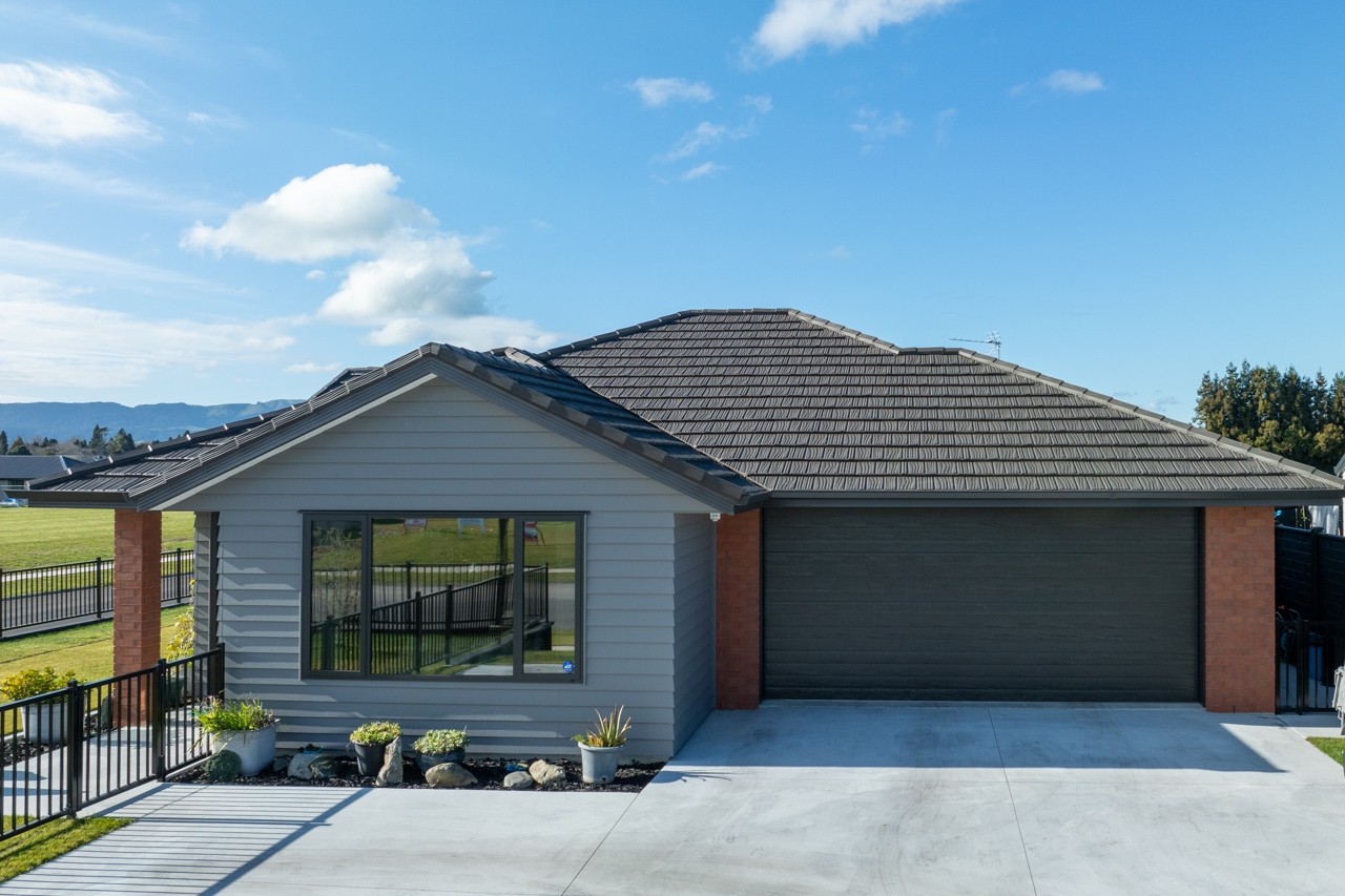  Generation Homes Upgrading while downsizing in Matamata Chris and Katrina Pearce 35 Peakedale Drive Matamata 14 July 2024 88 